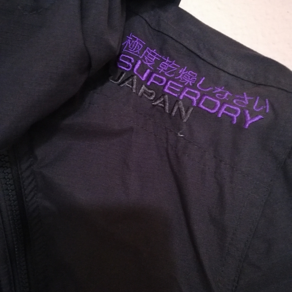 Windbreaker - Picture 2 of 3